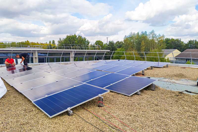 panneaux-photovoltaique-toit-nrgys